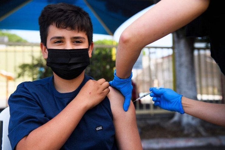 برای تزریق واکسن کرونا به کودکان، رضایت کتبی والدین نیاز است؟
