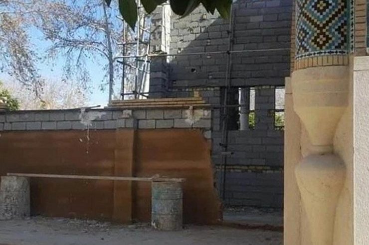 دخل وتصرف غیرقانونی یک گروه فیلم ‎برداری در یک باغ قدیمی در شیراز