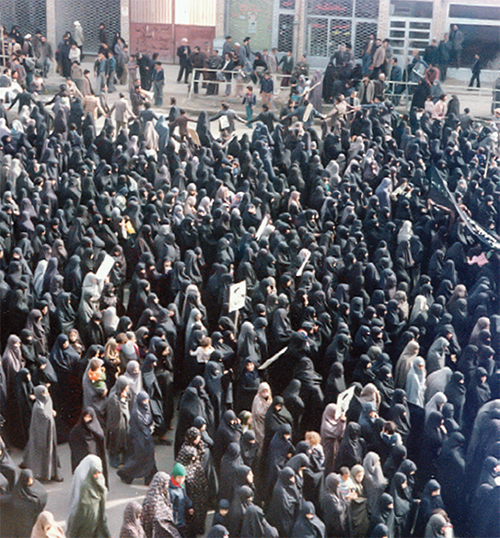 راهپیمایی زنان را در مشهد راه انداختیم