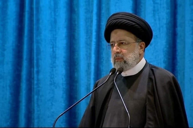 رئیسی: مردمی و غیر طبقاتی بودن انقلاب از عناصر هویت ساز انقلاب اسلامی است