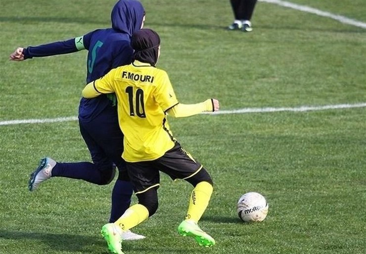 جشن خانگی برای کیان نیشابور در لیگ برتر فوتبال بانوان