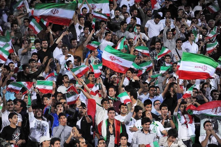 تایید حضور تماشاگران در بازی تیم ملی ایران با عراق| بانوان در ورزشگاه آزادی