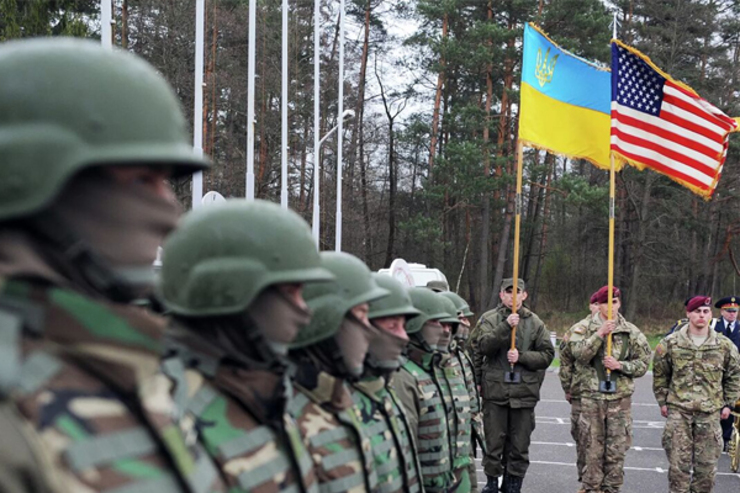 افزایش اختلاف بین اوکراین و آمریکا | آمریکا عمدا درباره بحران اوکراین اغراق می کند