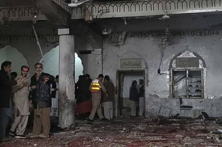 تعداد شهدای حمله تروریستی به مسجد پیشاور به ۵۶ نفر رسید