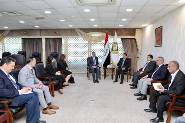 مشاور امنیت ملی عراق با معاون وزیر خارجه آمریکا در امور ایران و عراق دیدار کرد
