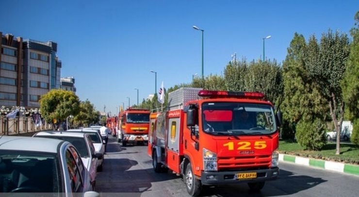 تصادف خودرو آتش نشانی با اتوبوس در تهران