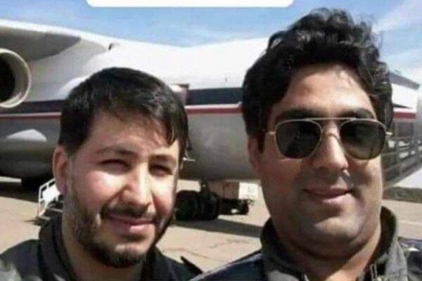 سقوط یک فروند هواپیمای جنگی در تبریز + فیلم و عکس