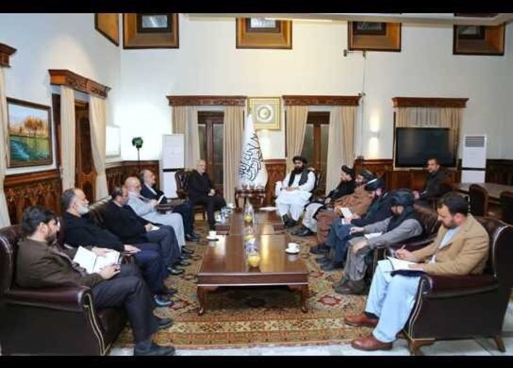 کاظمی قمی با سرپرست‌های وزارت‌ خارجه و انرژی طالبان دیدار کرد