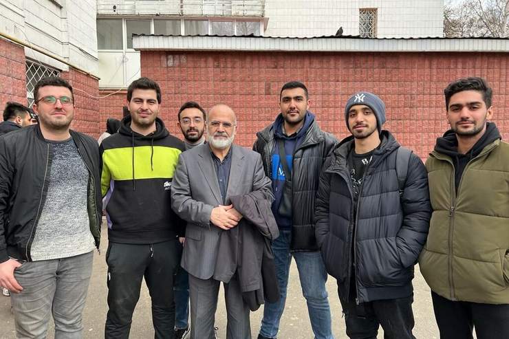 ۱۰۰ نفر از دانشجویان ایرانی به شهرهای مرزی در غرب اوکراین اعزام شدند