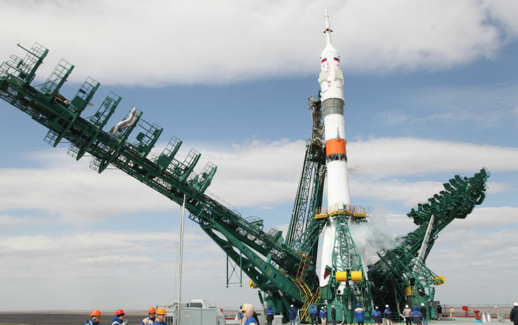 اروپا پرتاب راکت‌های فضایی سایوز روسیه را به حالت تعلیق درآورد