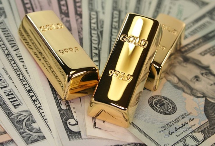 پیش‌بینی قیمت طلا و دلار | واکنش بازار به مذاکرات وین و جنگ اوکراین (۹ اسفند ۱۴۰۰)
