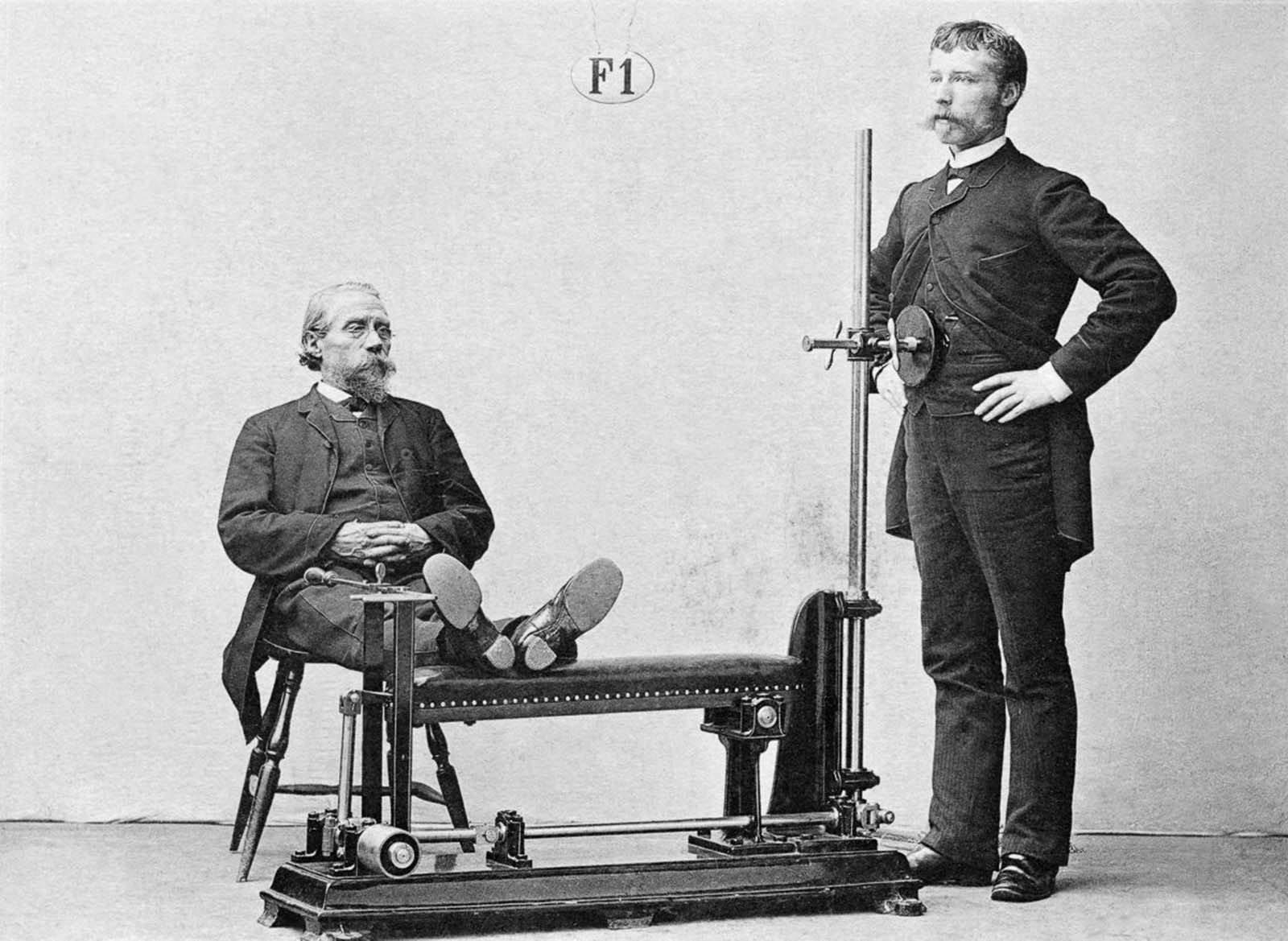 ابزار‌های شکنجه یا اولین دستگاه‌های بدن‌سازی جهان؟