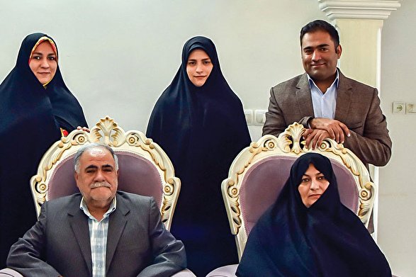 درباره خانواده محمودیان با 3 نسل سابقه معلمی | عشق موروثی