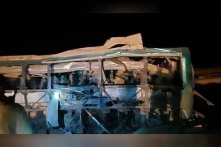 ۱۱تن در انفجار یک اتوبوس در زابل جان باختند