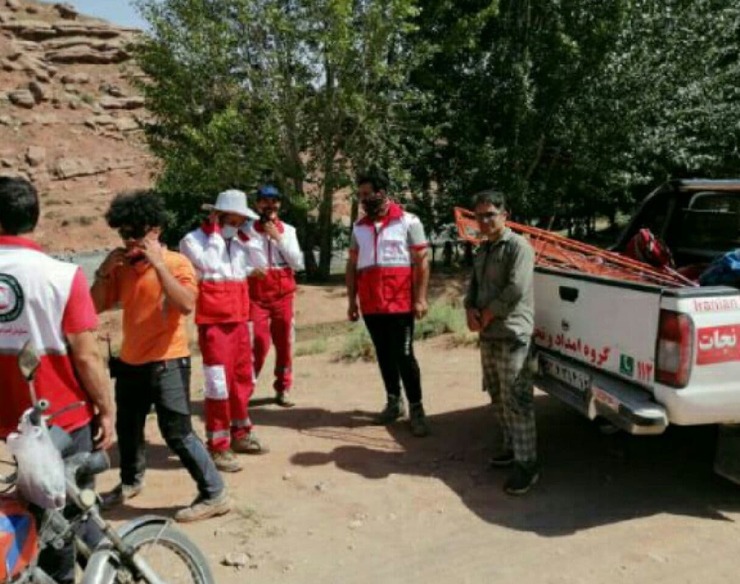 نجات ۳ شهروند مشهدی از ارتفاعات روستای میرآباد نیشابور