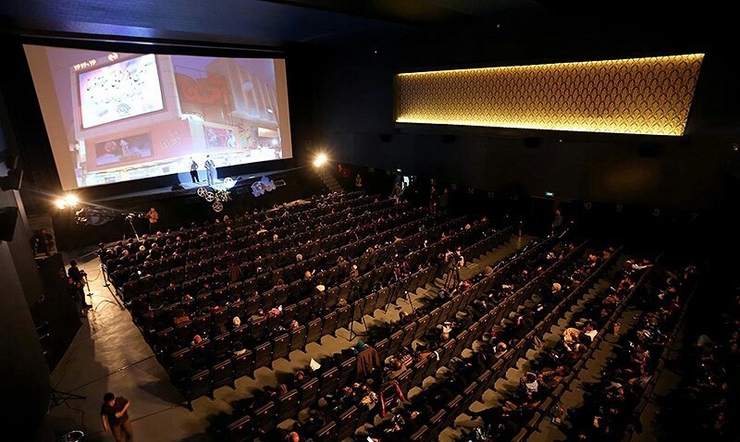 سینماهای مشهد بازی ایران و عراق را پخش می‌کنند