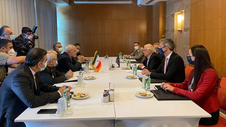 دیدار ظریف با مسئول سیاست خارجی اتحادیه اروپا در آنتالیا