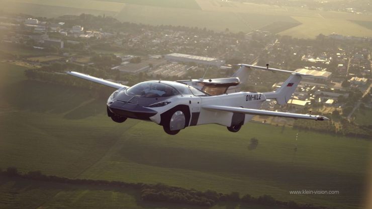 ویدئو| پرواز ۱۷۰ کیلومتری خودرو پرنده اروپایی با موتور BMW