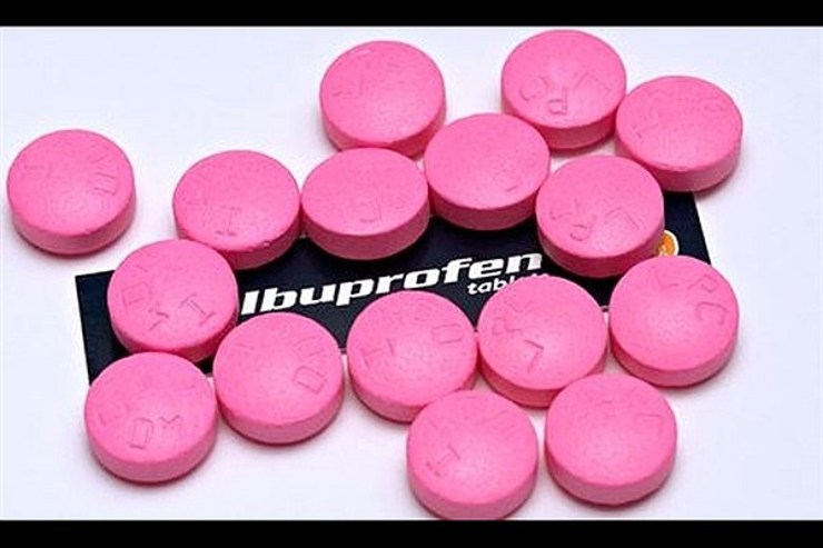 ایبوپروفن، افزایش خطر حمله قلبی و سکته را افزایش می‌دهد