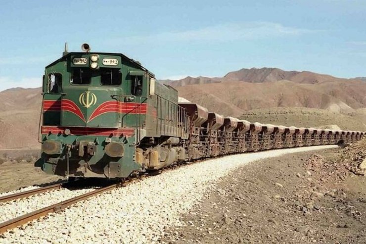 خروج قطار باری از ریل در مسیر سمنان - تهران + فیلم