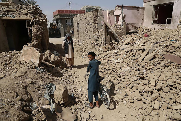 وزیر دفاع روسیه: افغانستان احتمالا درگیر جنگ داخلی می‌شود