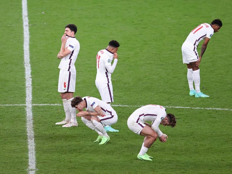 ویدئو| از سیر تا پیاز ماجرای نژادپرستی پس از شکست تیم ملی انگلیس