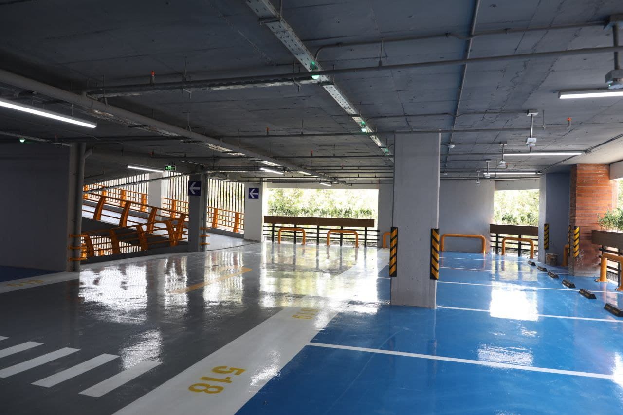 پارکینگ پرستار