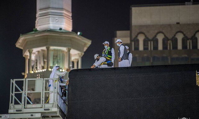 پرده کعبه خانه خدا