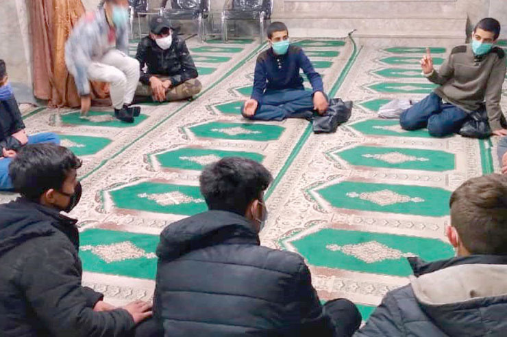 همراهی علم و دین در مسجد صاحب‌الزمان (عج)