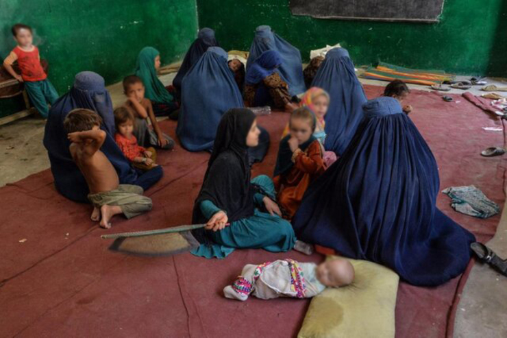 میلیون‌ها زن افغان با بازگشت طالبان با ظلم و خشونت روبرو می‌شوند