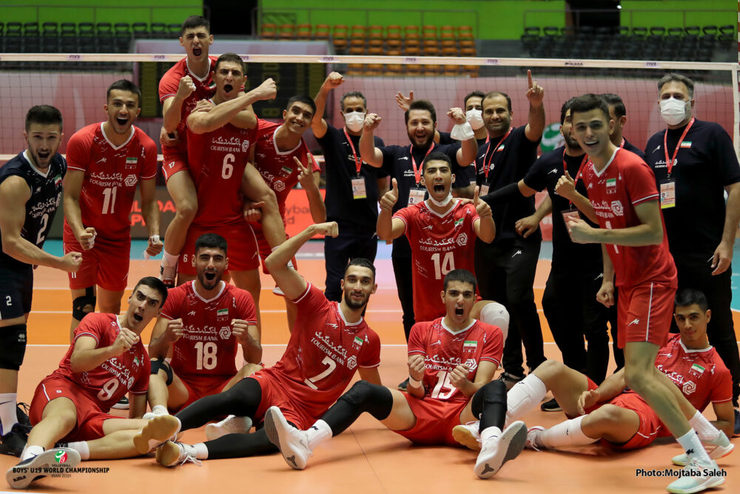 نگاهی گذرا به ستارگان نوجوان والیبال ایران|مفهوم تازه ای از والیبال پایه و آکادمیک