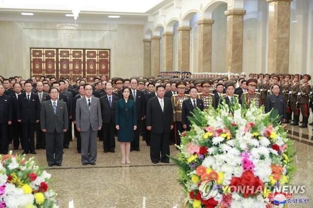 کاهش۲۰ کیلویی وزن کیم جونگ اون | بیماری رهبر کره شمالی چیست؟