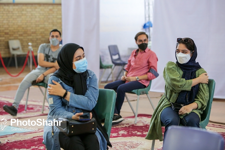جزئیات واکسیناسیون دانش‌آموزان در ایران | نوع واکسن و شرایط سنی چیست؟
