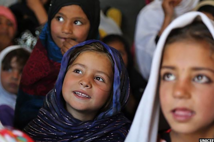 یونیسف: ۱۰ میلیون کودک در افغانستان نیازمند کمک بشردوستانه هستند