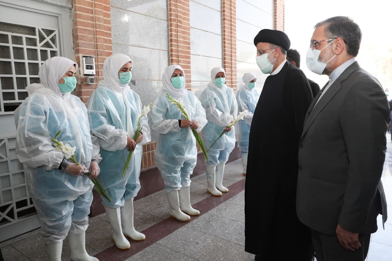 خداقوت رئیس جمهور به پرسنل بهشت زهرای تهران