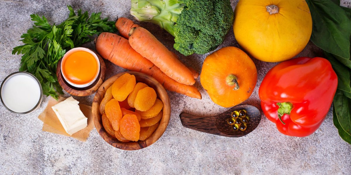 کدام مواد غذایی مانند هویج «ویتامین آ» دارند؟ | معرفی ۲۵ خوراکی سرشار از ویتامین A