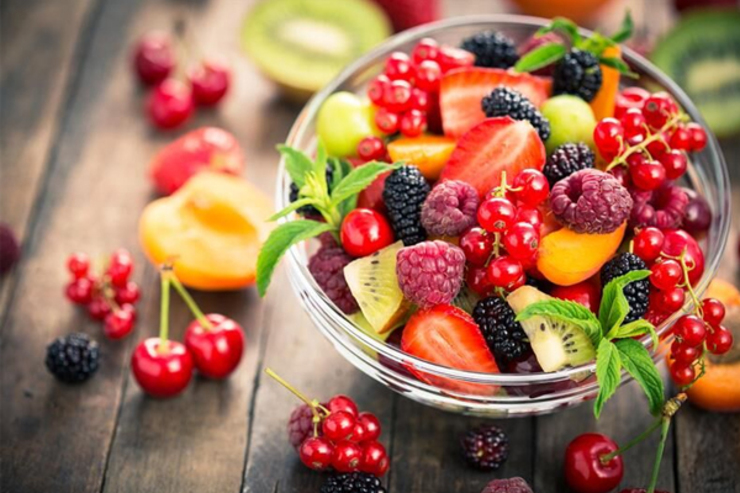 این ۴ هشدار برای مصرف بیش از حد میوه‌ها را جدی بگیرید