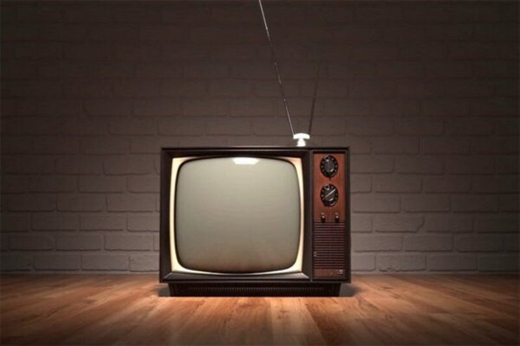 نگاهی به برنامه‌های تلویزیون در روزهای پایانی ماه صفر