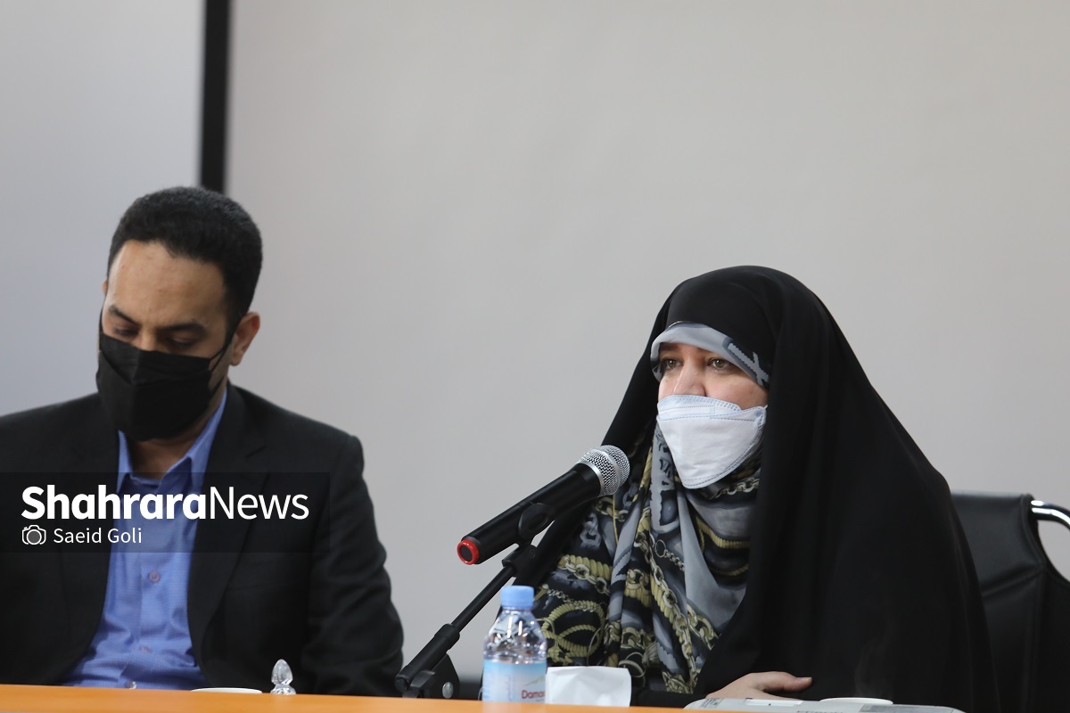 سالن آموزش المیرا منشادی