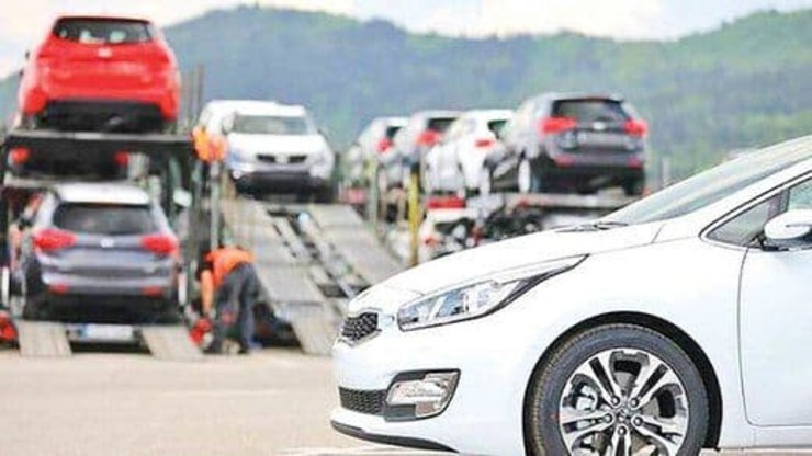 موافقت وزیر صمت با آزادسازی واردات خودرو | احتمال واردات ۵۰ تا ۷۰ هزار دستگاه برای تنظیم بازار