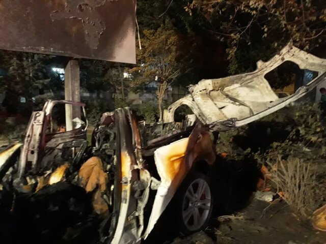 تصادف خودرو BMW در بزرگراه مدرس تهران و کشته شدن ۲ سرنشین آن + عکس