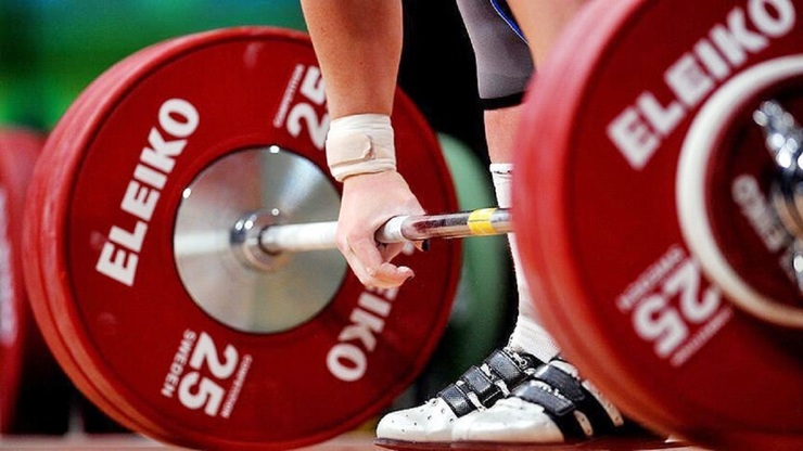 مایک ایرانی: IWF آینده وزنه‌برداری را در المپیک تضمین می‌کند