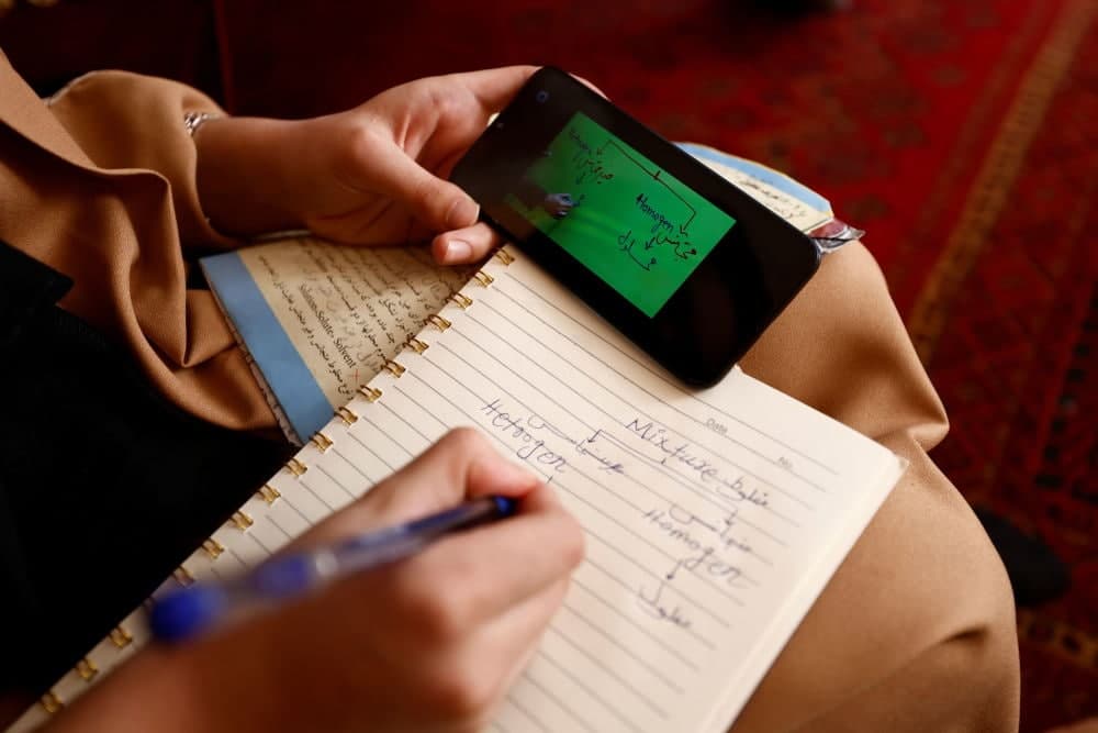 دختران افغانستانی 