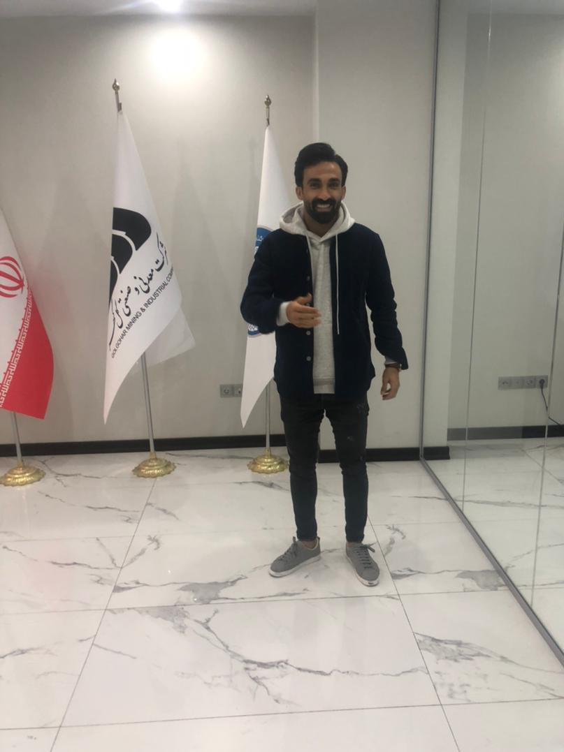 موسوی پولش را گرفت با استقلال فسخ کرد|احمد بازیکن جدید امیر درگل گهر