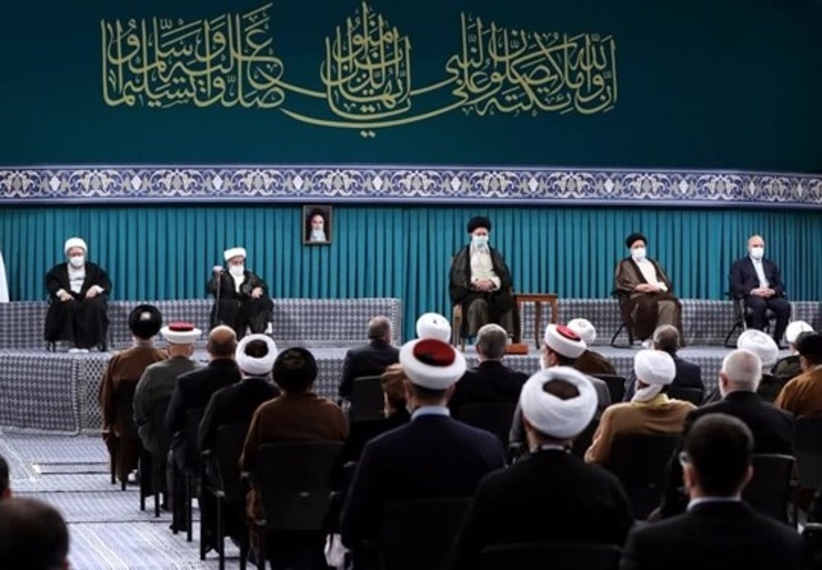 دیدار میهمانان کنفرانس وحدت اسلامی‌ و جمعی از مسئولان با رهبر انقلاب
