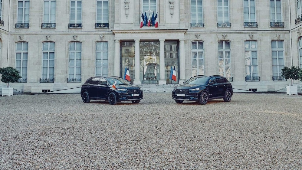 با خودروی لوکس رئیس جمهور فرانسه آشنا شوید + عکس