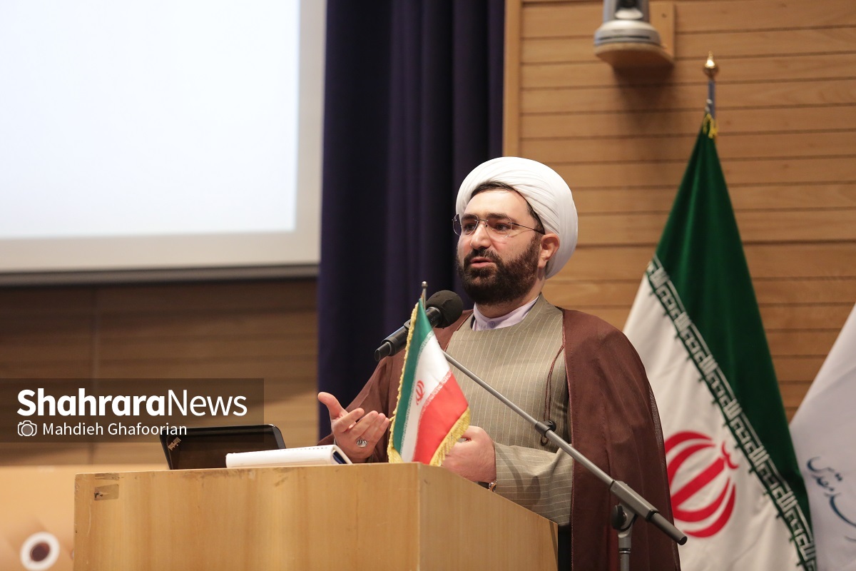 گزارشی از مراسم نکوداشت هفته کتاب و کتاب‌خوانی در مشهد