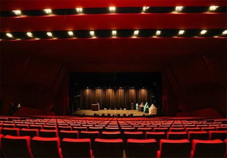 آیا محدودیت استفاده از ۵۰ درصد ظرفیت در سالن‌های تئاتر هم برداشته می‌شود؟