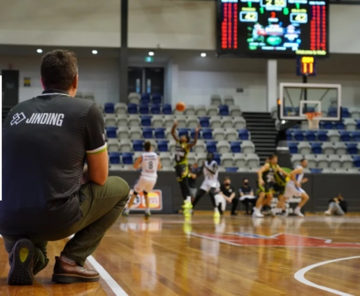 میانگین سنی مربیان لیگ بسکتبال استرالیا ۴۰ سال است