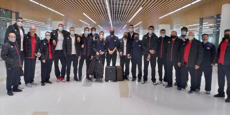 بازرس فدراسیون بسکتبال چرا همراه تیم ملی به بحرین رفته است؟